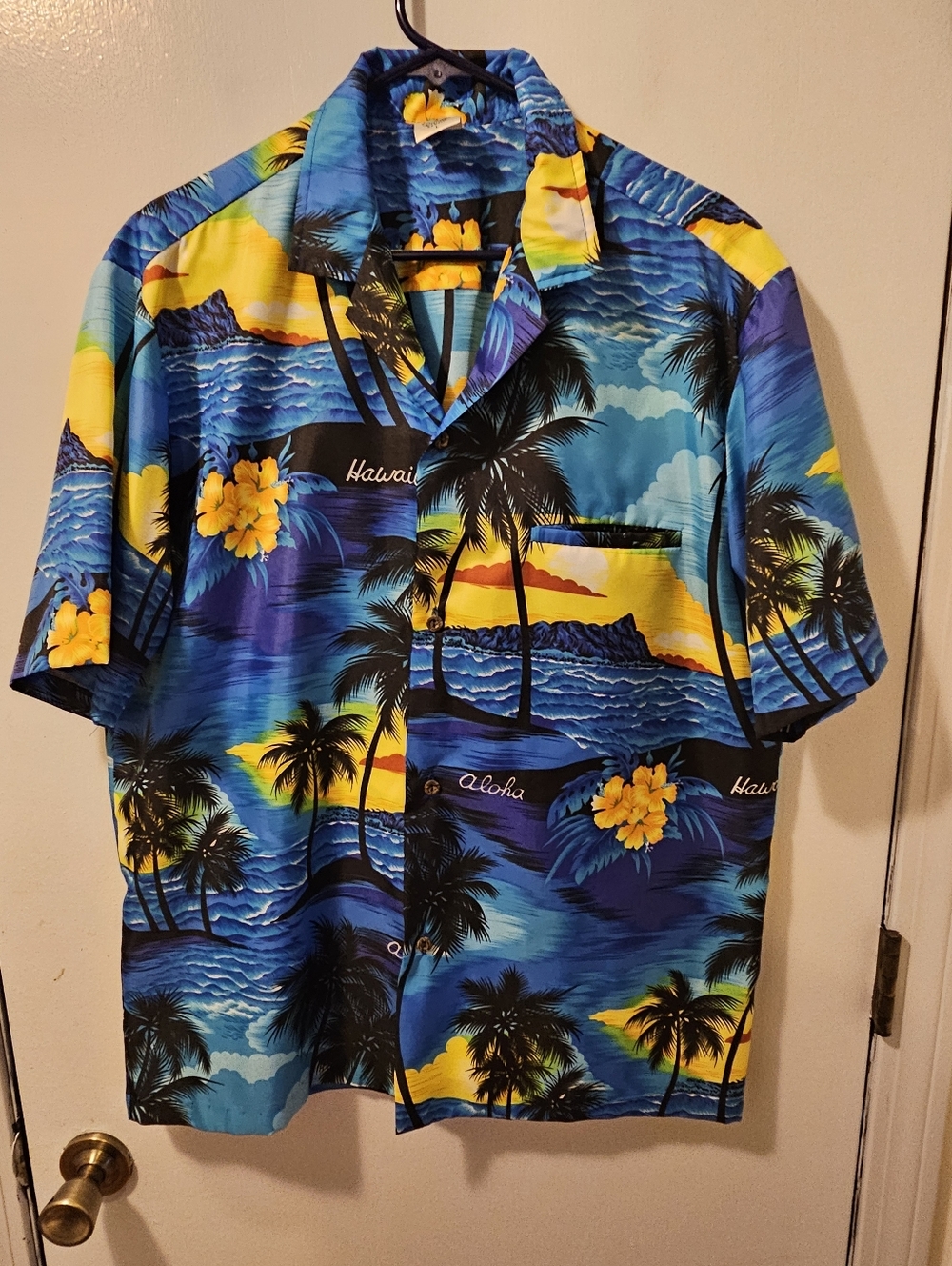 ROYAL CREATIONS Aloha Hawaiian Button Up Shirt Made in Hawaii VTG Men's Size L